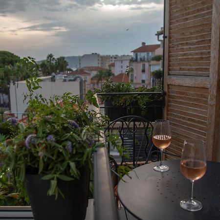Unique Boutique Hotel Antibes Juan-Les-Pins Ngoại thất bức ảnh